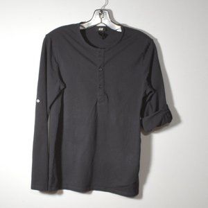 H&M three button crew neck with button sleeves